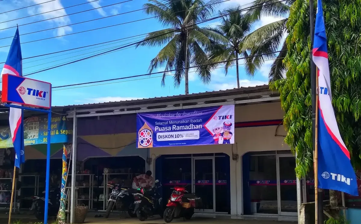 Mang Suriptailor: Jahitan yang Menyatu dengan Kehidupan Cilacap